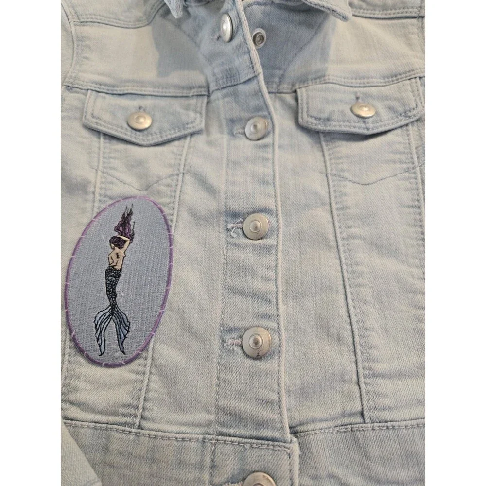 ​Jumping Beans Size 5 Denim Trucker Jacket Kids Girls Light Wash Mermaid Patch